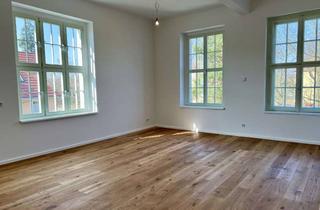 Wohnung mieten in Fuchsberge, 14913 Jüterbog, Exklusive 3-Zimmer-Wohnung mit Gartenanteil im Offizierskasino WE 18