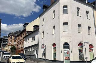 Wohnung mieten in 65199 Dotzheim, Kleines Haus auf 3 Etagen / Balkon und Hof / Garage