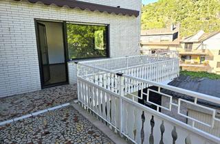 Wohnung mieten in 56154 Boppard, Charmante 3-Zimmer-Wohnung mit umlaufendem Balkon und traumhafter Aussicht in Boppard-Bad Salzig