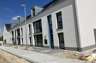 Wohnung mieten in Wachhausstraße 16c, 76227 Durlach, Neubau: Fünf-Zimmer-Wohnung mit ca. 30 m² großer Dachterrasse