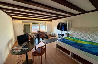 Wohnung mieten in Silcherstraße, 75385 Bad Teinach-Zavelstein, Charmante 1,5-Zimmer-Wohnung mit Balkon & Einbauküche in Bad Teinach-Zavelstein