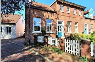 Wohnung mieten in Reformierter Schulgang, 26789 Leer, Wohnen mit Charakter: Dachgeschosswohnung im Herzen von Leer