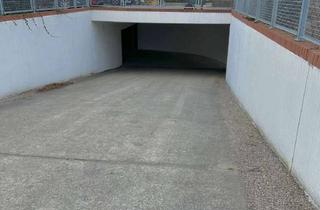Garagen mieten in Paulsborner Straße 58, 14193 Grunewald, Stellplatzbox in Tiefgarage zur Vermietung nähe Kudamm ab 01.06.26