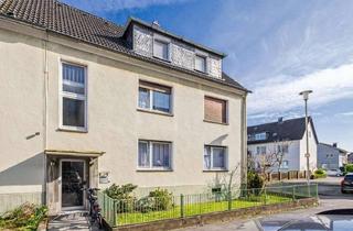 Haus kaufen in 51379 Opladen, Gepflegtes 3-Fam.-Haus in verkehrsberuhigter Lage von Opladen mit bezugsfreier 4-Zimmer-EG-Wohnung!