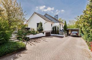 Einfamilienhaus kaufen in 21379 Rullstorf, Modernisiertes Einfamilienhaus mit Pool, großem Garten und viel Platz in ruhiger Lage von Rullstorf