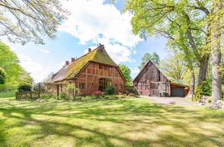 Haus kaufen in 21449 Radbruch, Reetdachdoppelhaus mit Geschichte, großem Garten und Gestaltungspotenzial