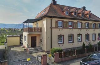 Haus kaufen in 67480 Edenkoben, Solide Haushälfte mit Gärtchen und Garage in Ortsrandlage!