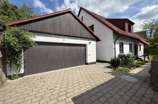 Haus kaufen in 90768 Fürth, Gepflegtes freistehendes Zweifamilienhaus mit Wintergarten, Doppelgarage und wunderschönem Garten in Fürth