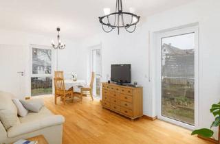 Einfamilienhaus kaufen in 97532 Üchtelhausen, Üchtelhausen - Gepflegtes EFH in ruhiger Wohnlage mit niedrigen Energieverbrauch (siehe Beschreibung) in Üchtelhausen