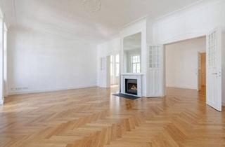 Wohnung kaufen in 60322 Frankfurt, Frankfurt am Main - Repräsentative und modernisierte Altbauetage mit Stellplatz und Lift