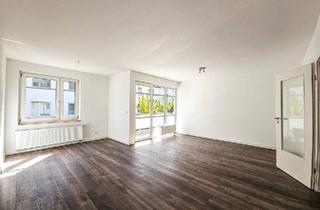 Wohnung kaufen in 38239 Salzgitter, Salzgitter - Frisch renovierte 3-Zimmer-Wohnung mit Balkon und Stellplatz