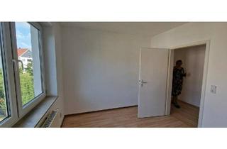 Wohnung kaufen in 06237 Leuna, Leuna - LEUNA DREI ZIMMERWOHNUNG