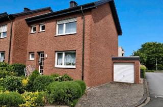 Haus kaufen in 59302 Oelde, Oelde - Reihenendhaus mit Garten, PV und 2 Garagen in Oelde-Nord 409 m2