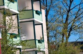 Wohnung kaufen in 09337 Hohenstein-Ernstthal, Hohenstein-Ernstthal - Eigentumswohnung mit Garage