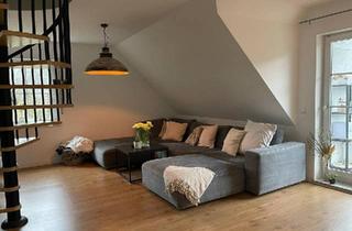 Wohnung kaufen in 51647 Gummersbach, Gummersbach - Moderne Maisonette-Wohnung mit Balkon in ruhiger, zentraler Lage