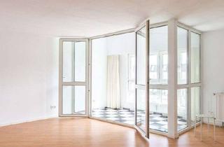 Wohnung kaufen in Kantstraße 63, 10627 Charlottenburg, HOMESK - Sofort bezugsfreie 2-Zimmer-DG-Wohnung mit Süd-Wintergarten an der Kantstraße