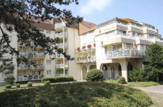 Wohnung mieten in Monningerstraße 23, 76135 Weststadt, Gepflegte 1,5-Zimmer Wohnung mit Balkon, Einbauküche und Tiefgaragenstellplatz, Karlsruhe Weststadt