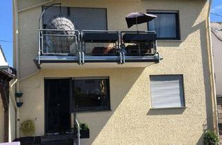 Wohnung mieten in 56072 Rübenach, Vollständig renovierte 3-Zimmer-Dachgeschosswohnung mit Balkon in Koblenz-Rübenach