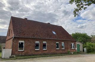 Bauernhaus mieten in Kuhz 17, 17268 Boitzenburger Land, Viel Freiraum: Großzügiges Bauernhaus in Boitzenburger Land