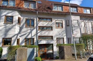 Anlageobjekt in 76135 Beiertheim-Bulach, Kaufen statt Mieten -Gepflegte 73 m² mit 2 Balkonen und Stellplatz in KA-Bulach!