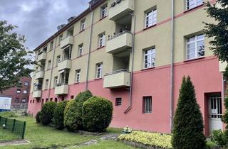 Wohnung kaufen in Ackerfeldstraße, 46145 Sterkrade-Mitte, Charmante 3-Zimmer-Wohnung mit Balkon & Gartenanteil in Oberhausen