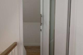 Wohnung mieten in In Den Neugärten, 66440 Blieskastel, Dachgeschosswohnung mit 1,5 Zimmern in Niederwürzbach