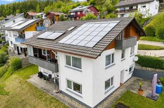 Einfamilienhaus kaufen in 72175 Dornhan, Viel Raum für Ihre Wohnträume – großzügiges Einfamilienhaus mit Weitblick, Gartenidylle und Potenzia