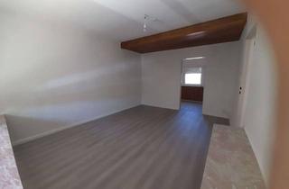 Haus mieten in 63179 Obertshausen, Kompaktes Wohnen: Einfamilienhaus in Obertshausen