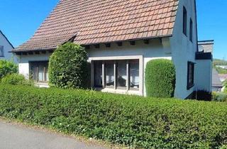 Haus kaufen in 57439 Attendorn, Attendorn - Freistehendes Haus in begehrter Lage in Attendorn