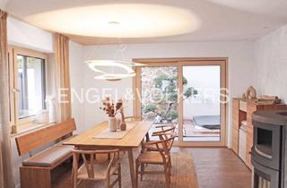 Wohnung kaufen in 61231 Bad Nauheim, Bad Nauheim - Einzugsbereite Erdgeschosswohnung in Kurparknähe mit privatem Pool, Sauna und Garage