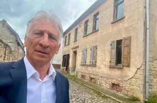 Mehrfamilienhaus kaufen in 39444 Hecklingen, Hecklingen - Zwei Häusern