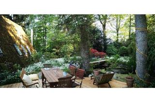 Haus kaufen in 55494 Rheinböllen, Rheinböllen - Holzhaus mit uneinsehbarem Garten, Sauna und großem Teich