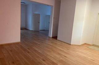 Haus kaufen in 79288 Gottenheim, Gottenheim - Wohn und Geschäftshaus mit vielen Möglichkeiten