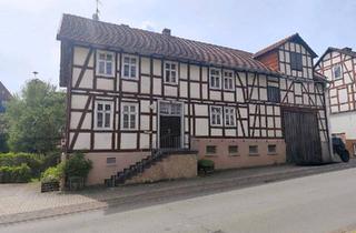 Bauernhaus kaufen in 34549 Edertal, Edertal - Einzel-Denkmal Schutz Alter Bauernhof mit Flair für Mehr