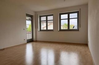 Wohnung kaufen in Römerstr. 51, 86399 Bobingen, *Großzügige 4-ZKB in einzigartiger Lage in Bobingen*
