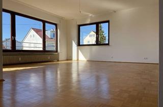 Wohnung mieten in 71229 Leonberg, Schöne 3,5 Zimmern mit sonnigem Balkon und EBK in Höfingen