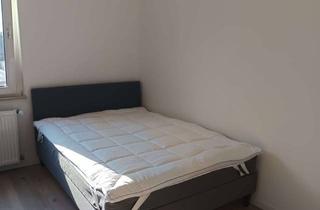 Wohnung mieten in Insel Str. 23, 45326 Altenessen-Süd, Wohnen mit Charakter: WG-Zimmer in Essen