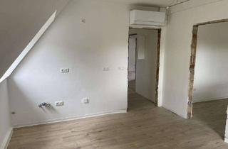 Wohnung mieten in Lessingstraße 30, 33378 Rheda-Wiedenbrück, In Renovierung: Dachgeschoss-Wohnung in Rheda-Wiedenbrück frei!