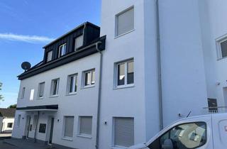 Wohnung mieten in Bergstr 35a, 50354 Hürth, Saniert Energie Klasse A+ 2-Zimmer-DG Wohnung mit Große Terrasse Einbauküche und Klimaanlage