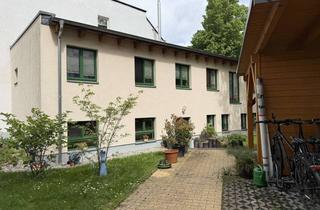 Wohnung mieten in Arnoldstraße, 04299 Stötteritz, Exklusives Hinterhaus mit Garten, Kamin & Wellnessbereich in Leipzig-Stötteritz