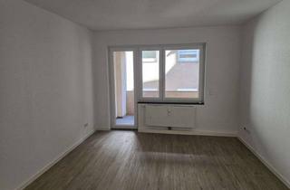 Wohnung mieten in Rittergasse, 97070 Würzburg, 3-ZW mit Balkon in Innenstadtlage - 2er-WG möglich!