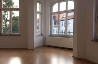 Wohnung mieten in Bernhardystraße 68, 06110 Halle, Geräumige 2-Zimmer-Wohnung in beliebter Wohnlage