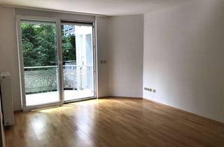 Wohnung mieten in 66740 Saarlouis, Schöne Etagenwohnung mit großem Balkon und Blick ins Grüne - SLS Zentrum