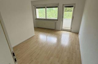 Wohnung mieten in 72793 Pfullingen, 1,5-Zimmer-Wohnung in Pfullingen – modernisiert, mit Stellplatz, ab sofort verfügbar