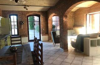 Wohnung mieten in 06237 Kötschlitz, 2-Zimmer-Wohnung mit Terrasse in sanierten Bauernhof zu vermieten