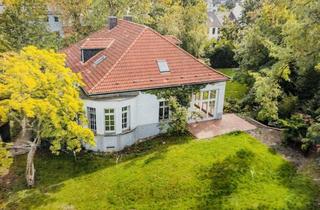 Villa kaufen in 41751 Viersen, VIERSEN-Dülken: Charmante Stadtvilla mit Geschichte und großem Grundstück