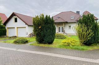 Einfamilienhaus kaufen in 35460 Staufenberg, Großzügig wohnen mit Gartenidylle, Vielseitiges Einfamilienhaus in Staufenberg
