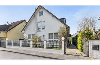 Villa kaufen in 40231 Lierenfeld, Exklusive freistehende Villa mit 9 Zimmern in Citynähe