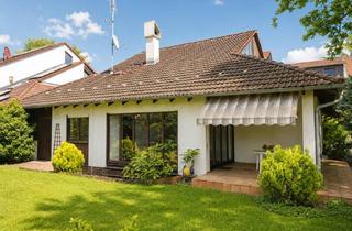 Einfamilienhaus kaufen in 64342 Seeheim-Jugenheim, Schönes Einfamilienhaus mit separater Dachgeschoss-Einliegerwohnung und idyllischer Gartenoase