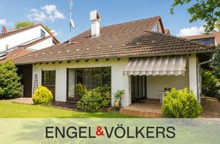Einfamilienhaus kaufen in 64342 Seeheim-Jugenheim, Schönes Einfamilienhaus mit separater Dachgeschoss-Einliegerwohnung und idyllischer Gartenoase